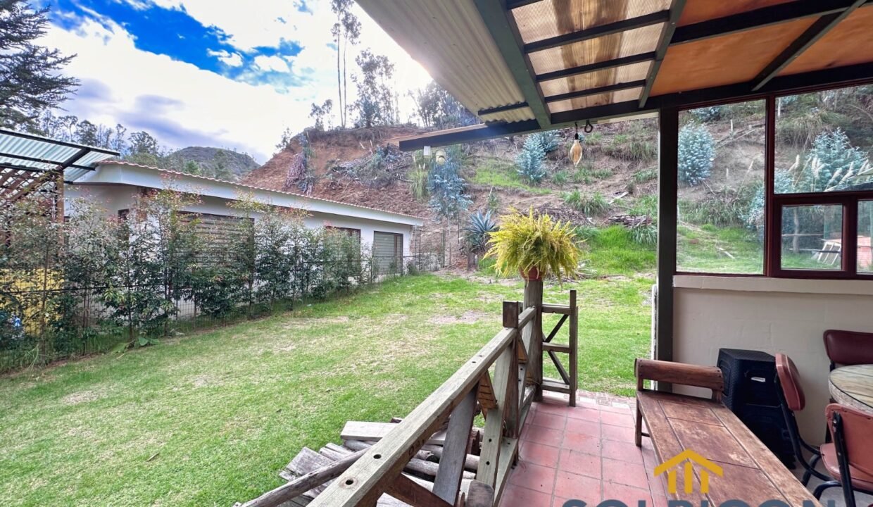 area verde fachada Casa de campo Zhullin Alto