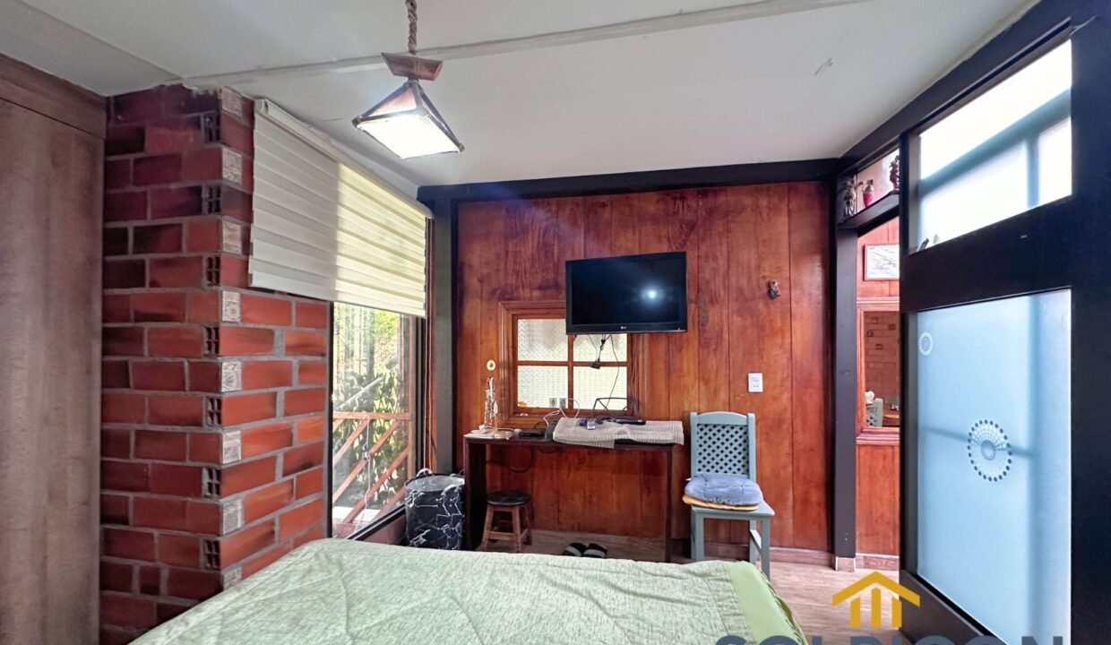 primera habitaccion fachada Casa de campo Zhullin Alto