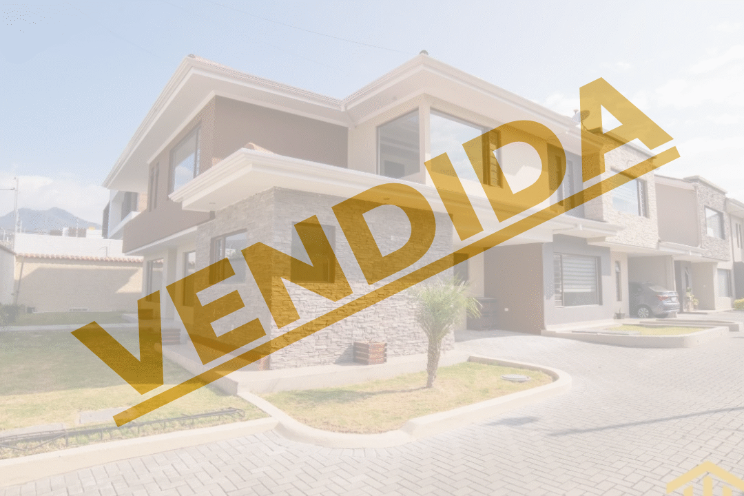 VENDIDA casa challuabamba