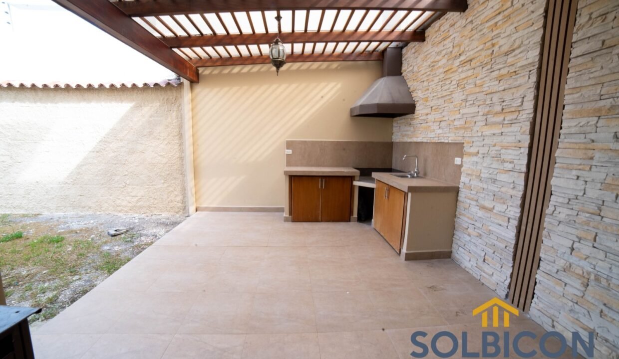 WhatsApp Image 2024-08-15 at 16.26.05 (2)