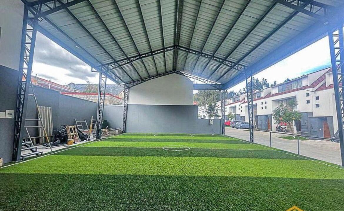 cancha casa economica ochoa leon
