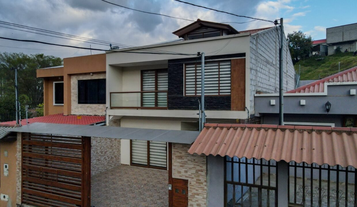 WhatsApp Image 2024-08-23 at 11.18.57 (1)