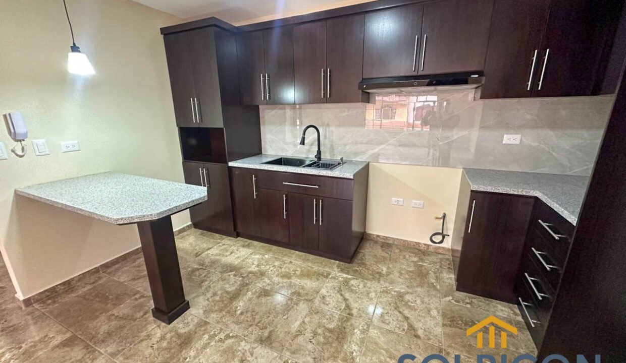 WhatsApp Image 2025-10-30 at 09.49.17