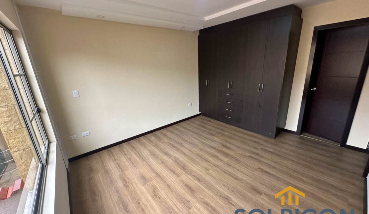 WhatsApp Image 2025-10-30 at 09.49.17 (2)