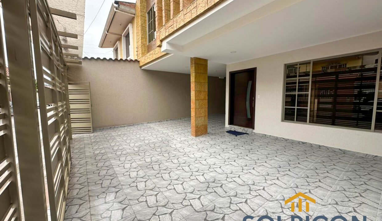 WhatsApp Image 2025-10-30 at 09.49.18 (1)