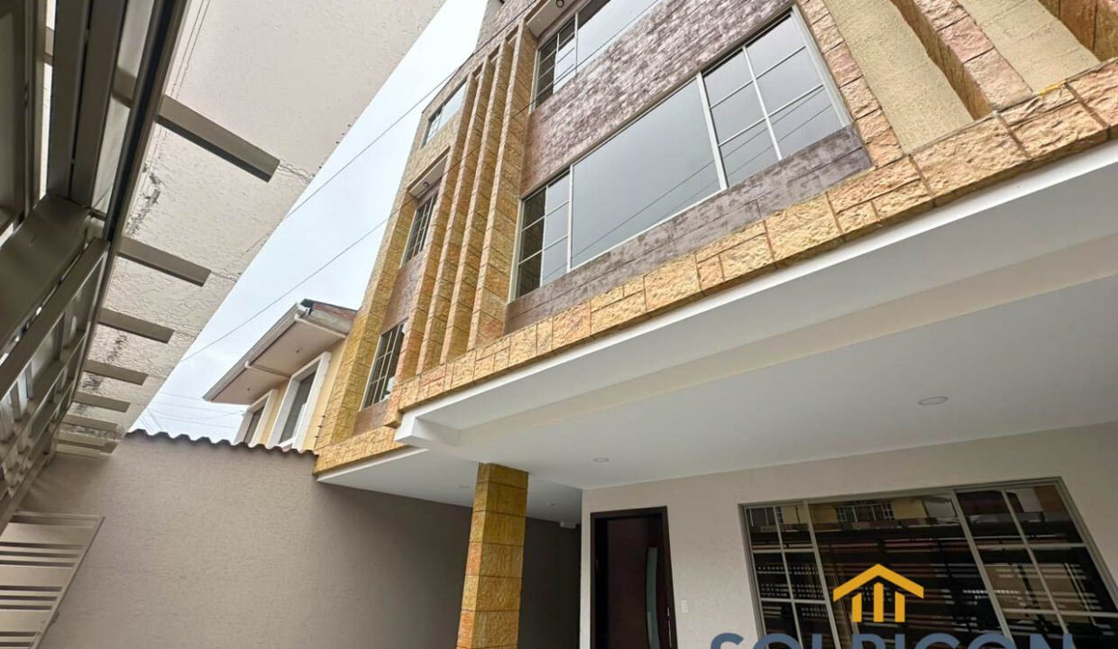 WhatsApp Image 2025-10-30 at 09.49.18 (3)