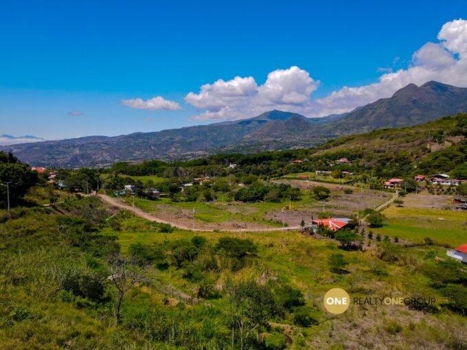 Lote de venta - Solbicon 2