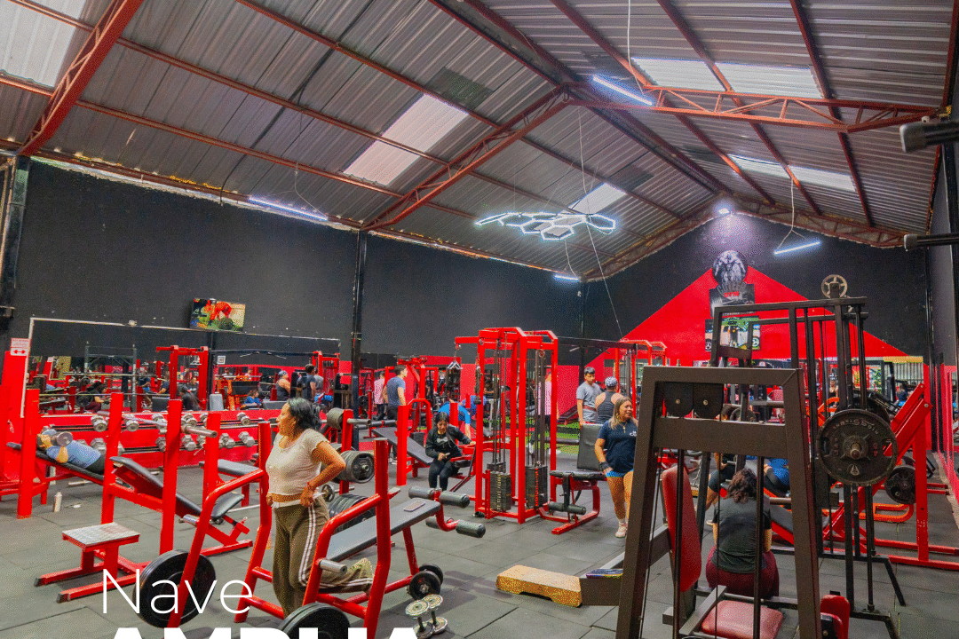 Nave amplia Casa en Venta