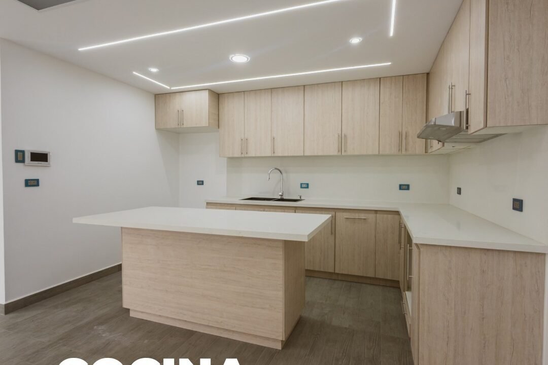 588024565_1463392929128677_236585113378888714_n