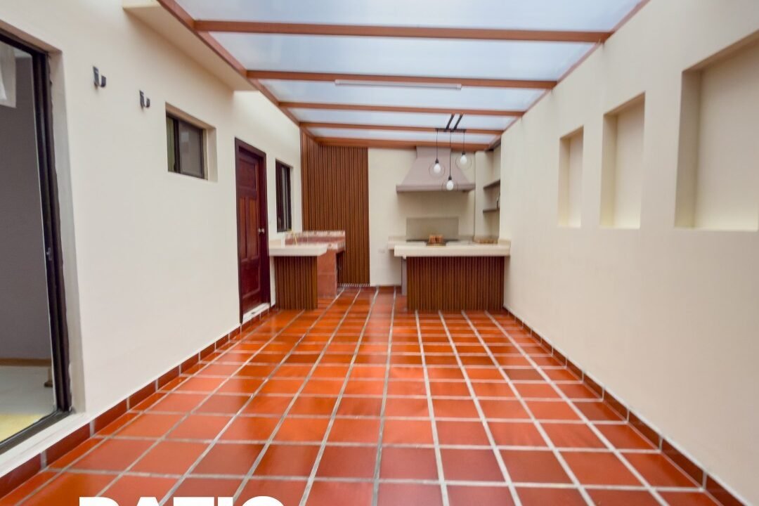 Patio Casa en venta