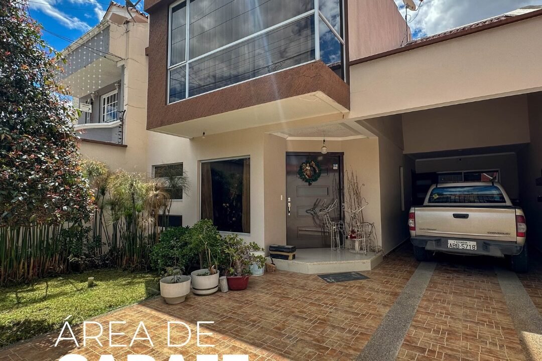 Garaje Casa en venta