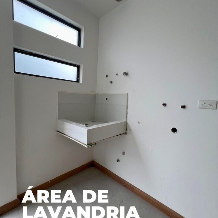 SaveClip.App_656423335_18099053144287999_3097034805578719394_n